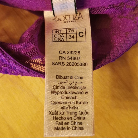 Bra - Picture 3 of 3